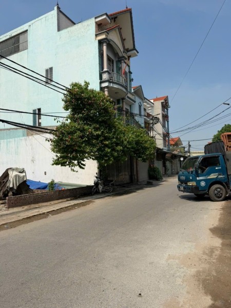 CHỦ CẦN TIỀN BÁN GẤP: NHÀ 3 TẦNG KINH DOANH KIM THIỀU - TỪ SƠN