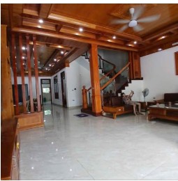 Chủ giảm gần 1tỷ chỉ còn Hơn 5đồng , biệt thự 2tầng nằm ngay QL 47.. TT phường Quảng Tâm.
