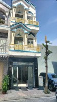 Chủ ngộp giảm 900tr bán nhà 2 lầu 4PN full nội thất KDC Phú Hồng Thịnh 8 DT 4x16m sổ hoàn công
