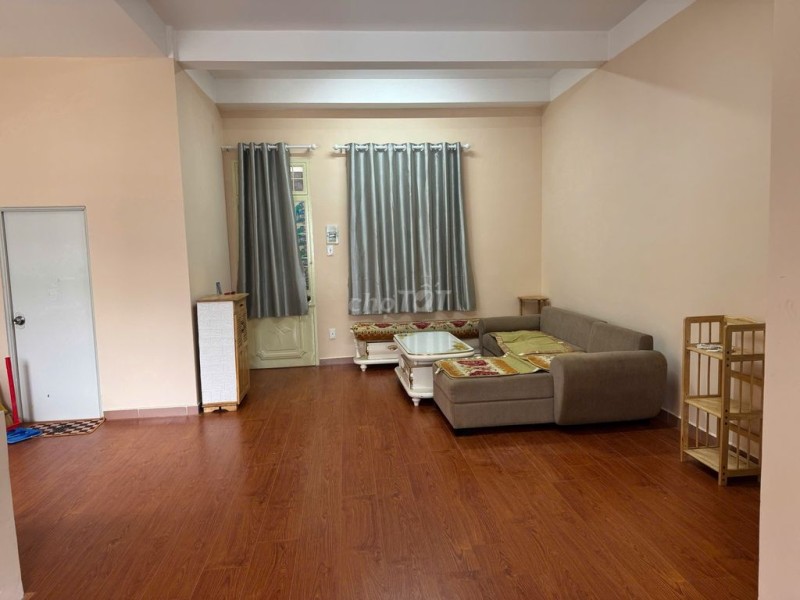 Chung cư Ngô Quyền 64m2 căn rộng nhất khu sổ hồng riêng chỉ 2,350 tỷ