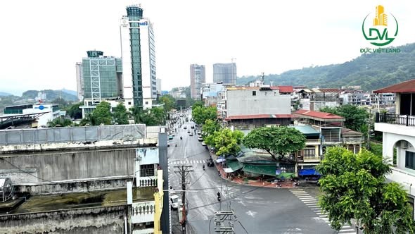 🔥 CHUYỂN NHƯỢNG KHÁCH SẠN 16 PHÒNG – VỊ TRÍ ĐẮC ĐỊA GẦN CỬA KHẨU QUỐC TẾ 🔥