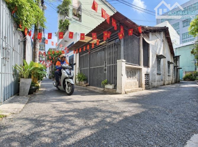 ĐHCN 4 - P5 - Gò Vấp - 80m² - Ngang trên 4m- 3 mặt Hẻm- 6 Tỷ 5