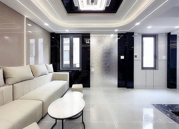 Giá: 7 tỷ 4 TL 🔥🔥Siêu phẩm nhà mới xây Góc 2 mặt tiền đường Mã Lò quận Bình Tân