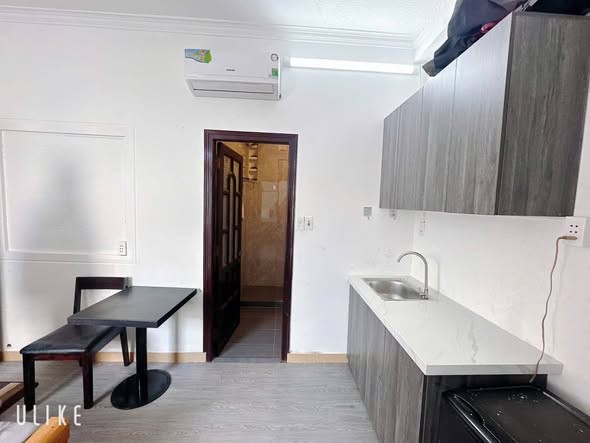 Trống sẵn  studio  full nội thất cửa sổ lớn nhà xe rộng giờ giấc tự do hẻm ô tô