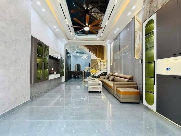 Nhà phố Tân cổ điển – Full nội thất – Xe hơi đậu cửa