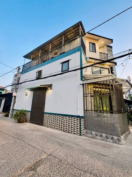 CĂN GÓC HƯƠNG LỘ 2 – NHÀ MỚI 100%