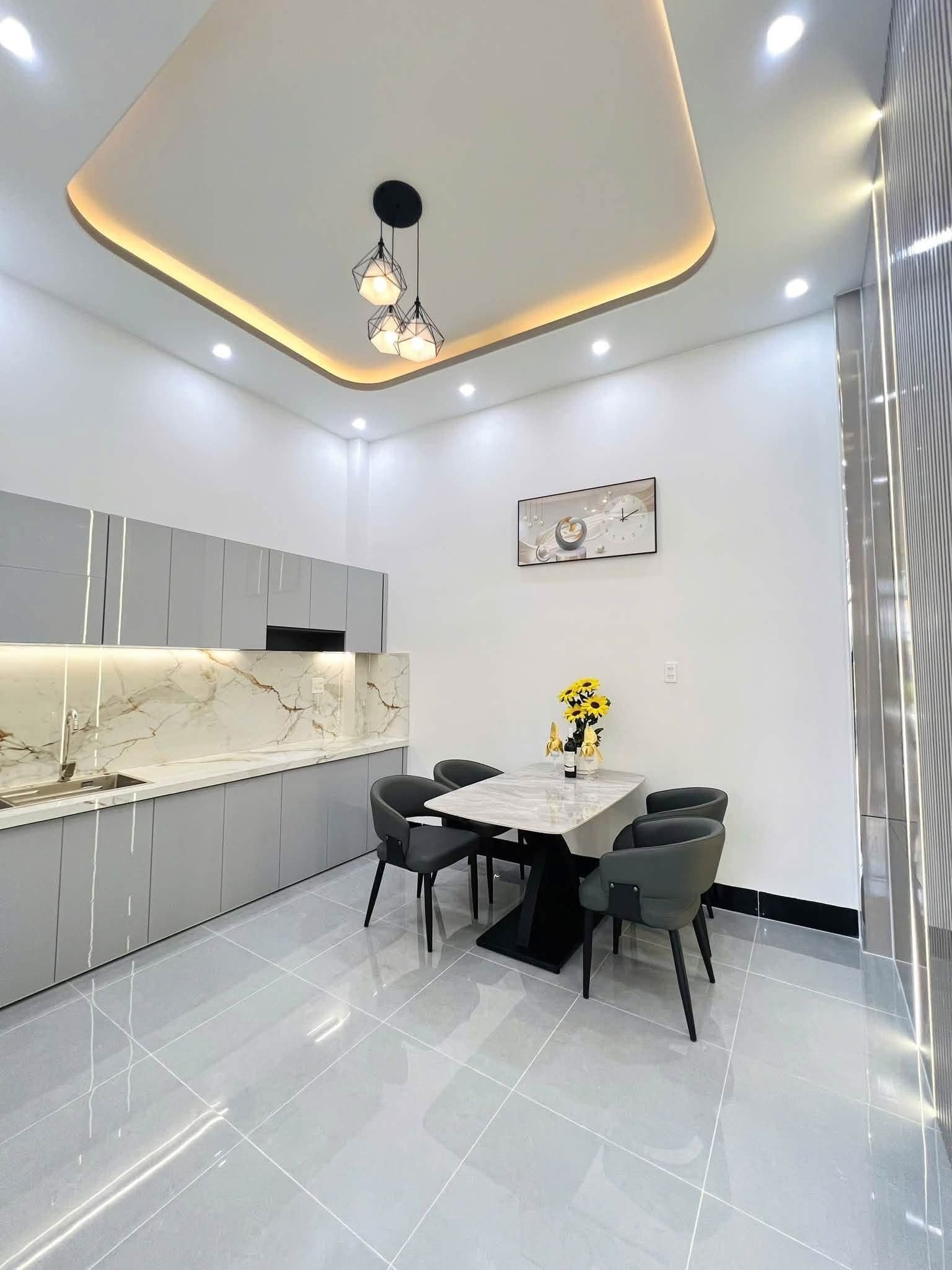 🏦 BÁN NHÀ MỚI XÂY FULL NỘI THẤT ĐƯỜNG HUỲNH PHAN HỘ - GẦN SIÊU THỊ AEON MALL