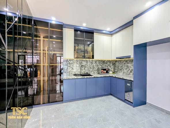 🔥 SIÊU PHẨM 3 TẦNG XÂY MỚI ĐỘC LẬP, SÂN CỔNG RIÊNG TẠI NGUYỄN CÔNG HOÀ - TÔN ĐỨC THẮNG