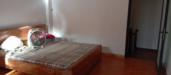 Bán gấp nhà 2 tầng ở tổ 1 phường Điện Biên Phủ mặt đường 15m - Ảnh 1