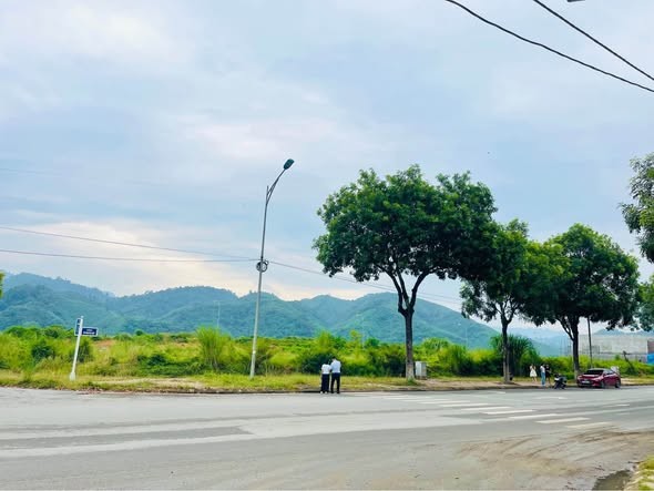 MỘT LÔ DUY NHẤT  1tỷ650 VÕ NGUYÊN GIÁP - Ảnh 2