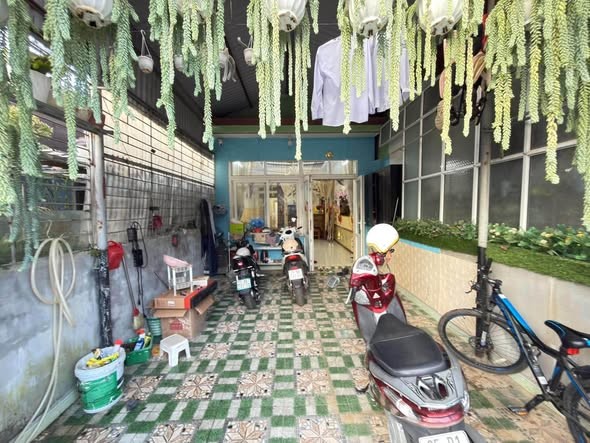 ❤️❤️ LAI CHÂU EM CÓ NHÀ CẤP 4 SÂN ĐỂ ĐC Ô TÔ TẢI NHÀ THIẾT KẾ 3 phòng ngủ - Ảnh 5