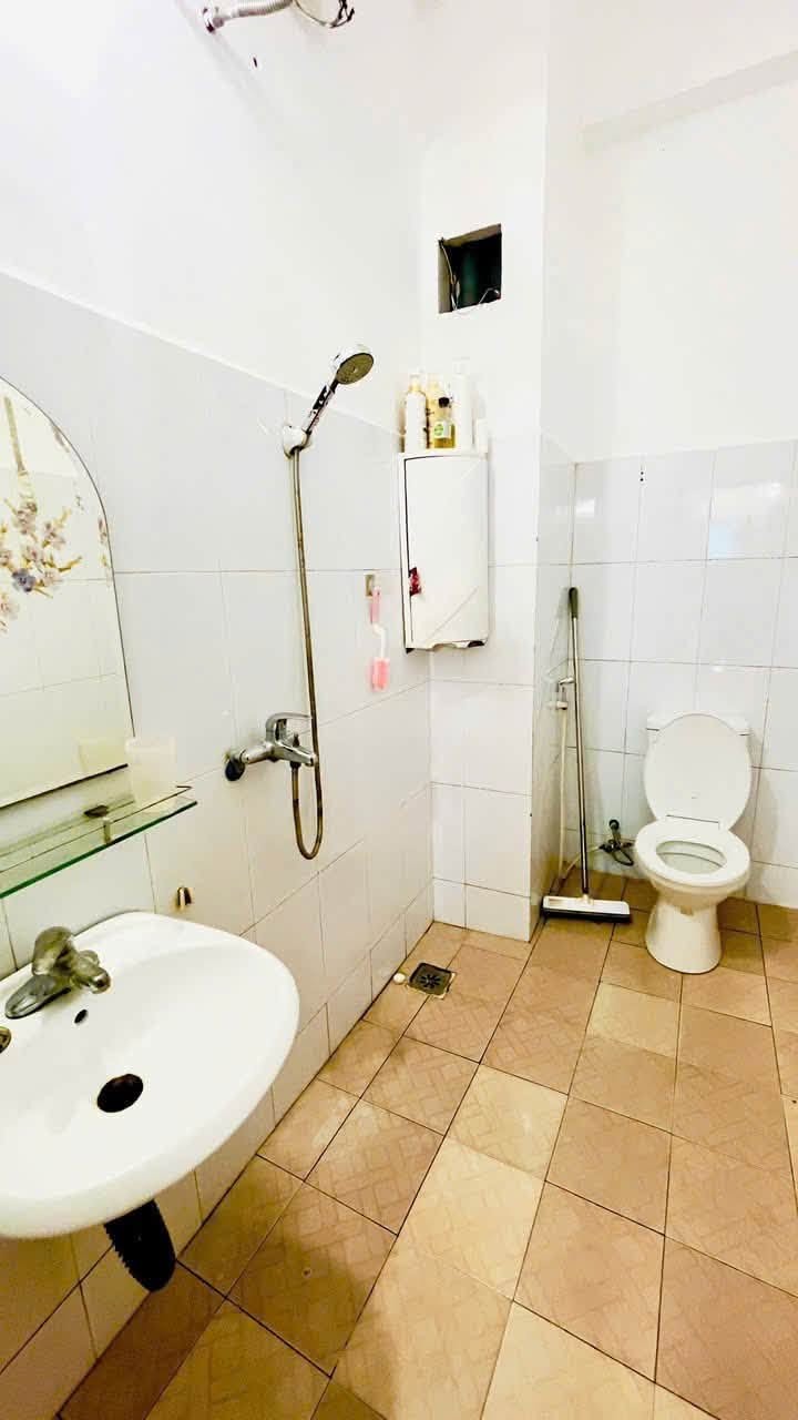 CHỦ CẦN TIỀN – BÁN NHANH CĂN GÓC CHUNG CƯ C2 ĐỘI CUNG - Ảnh 3