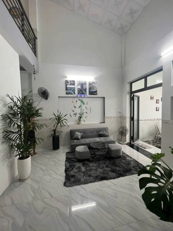 BÁN NHÀ LẦU MÊ ĐÚC MẶT TIỀN KINH DOANH   NỘI BỘ LÊ QUANG ĐẠO VĂN THÁNH Zalo 0909702536 - Ảnh 1
