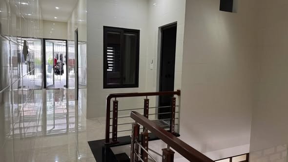 Diện tích đất: ngang 5m sâu 33,47m (Mỗi sàn 175m2) - Ảnh 4