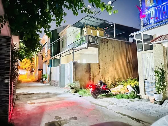 Bán Nhà 2 tầng Kiệt Hoàng Quốc Việt ngay cầu Kiểm Huệ, Phường An Cựu, Huế