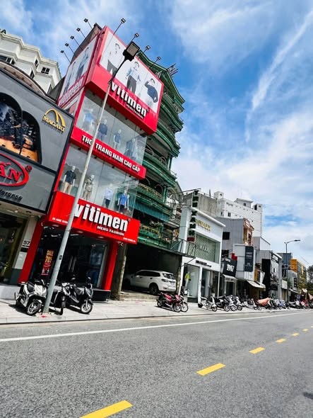 BÁN SIÊU PHẨM Nhà 05 Tầng mặt tiền kinh doanh Vị Trí Kim Cương đường Hùng Vương, Trung Tâm Ngã 6 Vincom, Tp.Huế hàng hiếm giá rẻ 📌 - Ảnh 3