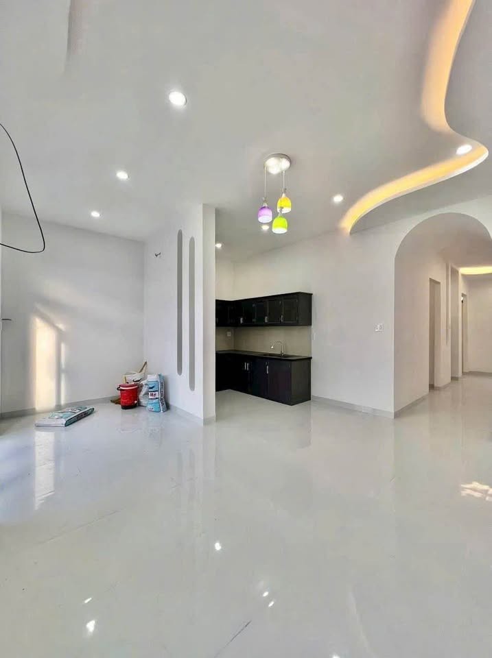 Nhà Mới Xây- khu Ga Phan Thiết-có sân đậu oto 7 chỗ-2 phòng ngủ - Ảnh 3