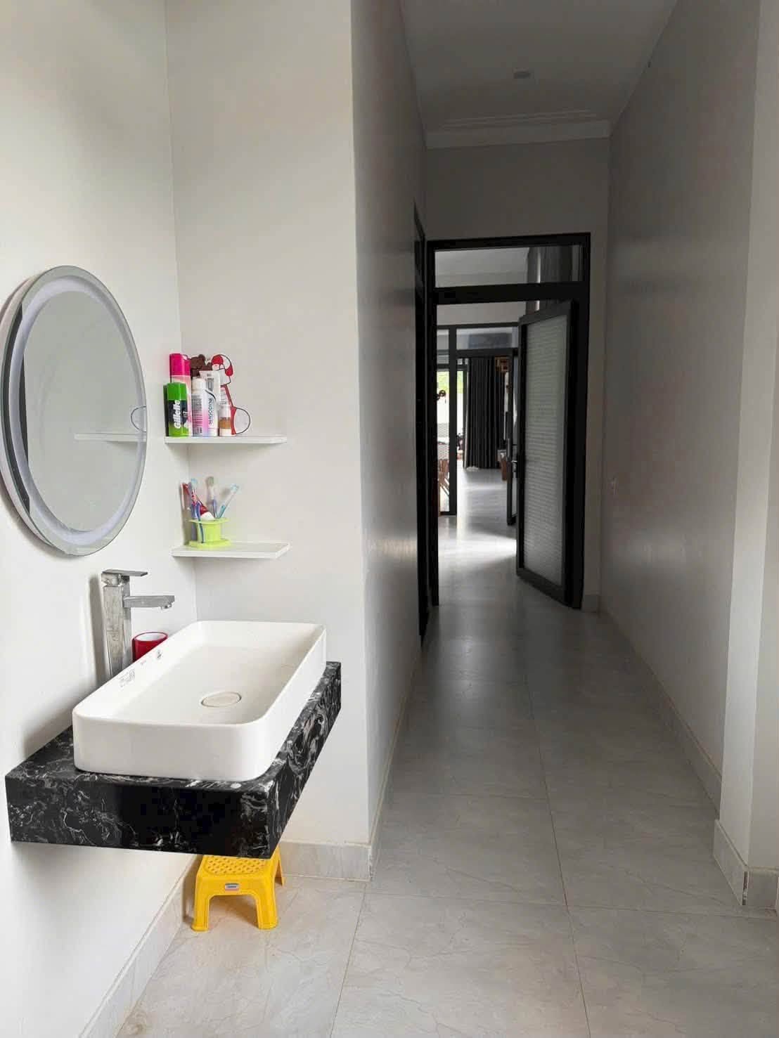 NHÀ ĐẸP TRUNG TÂM BẢO LỘC - 2 mặt tiền