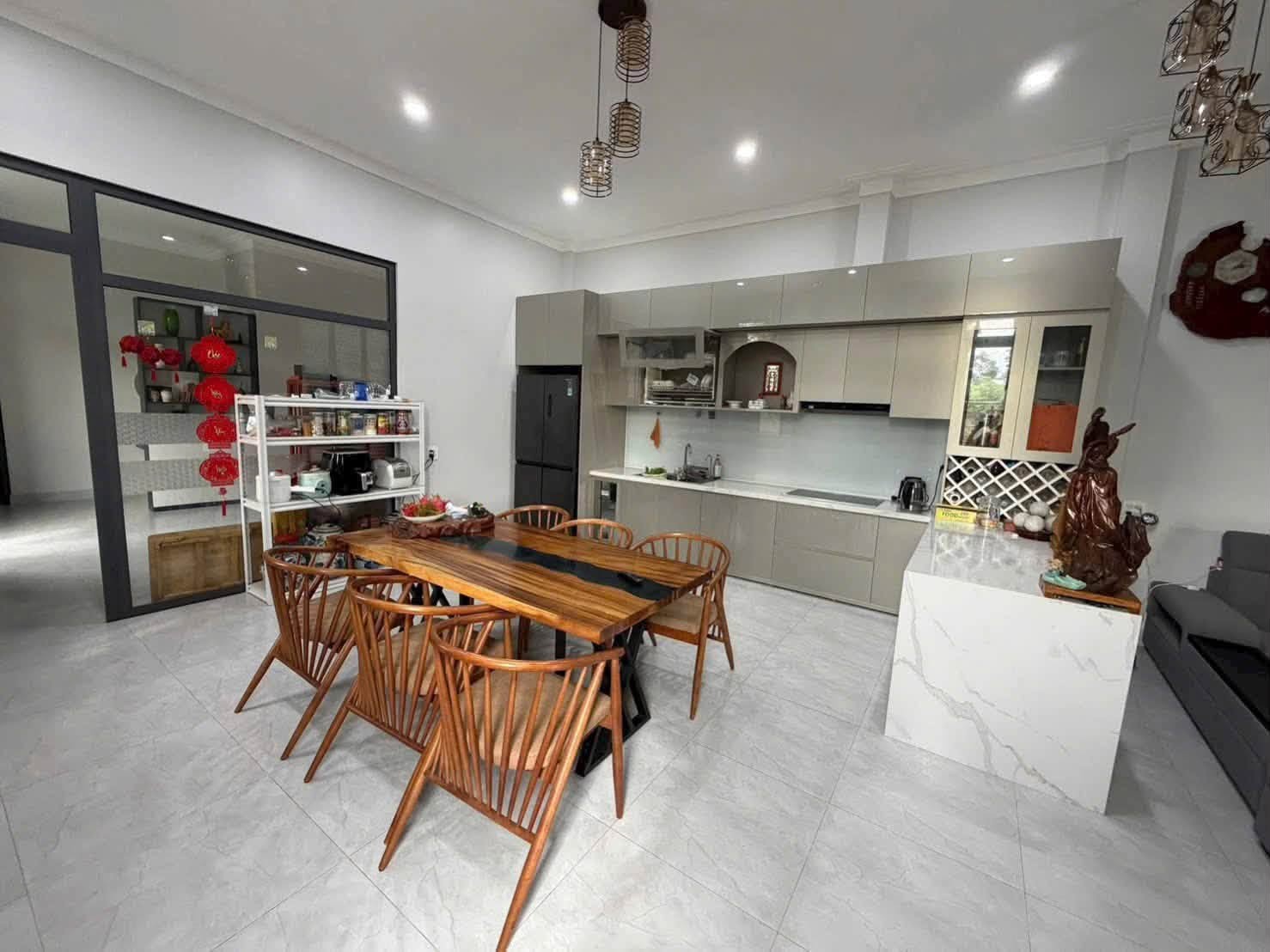 NHÀ ĐẸP TRUNG TÂM BẢO LỘC - 2 mặt tiền