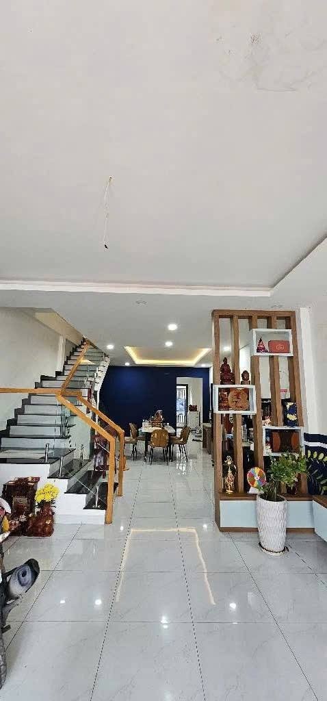 MẶT TIỀN KINH DOANH 2 TẦNG 5X30M - MẶT TIỀN ĐƯỜNG TÂN SƠN - ĐƯỜNG RỘNG 36M CÓ LỀ - ĐỐI DIỆN SÂN GOLF - GẦN SÂN BAY - PHƯỜNG 12 GÒ VẤP. - Ảnh 5