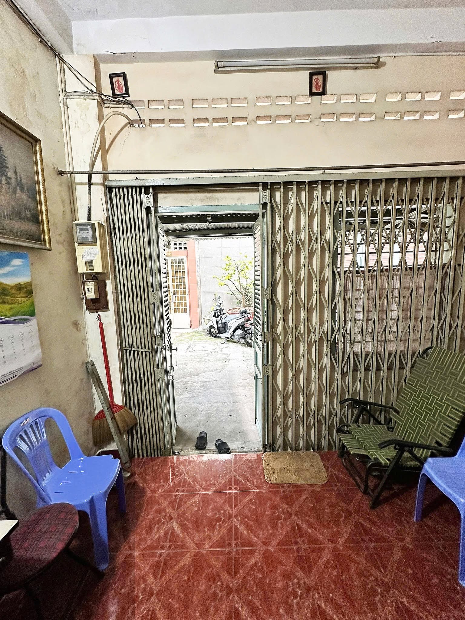 Bán nhà cỗ ở hẻm 24 hoàng hoa thám - Ảnh 2