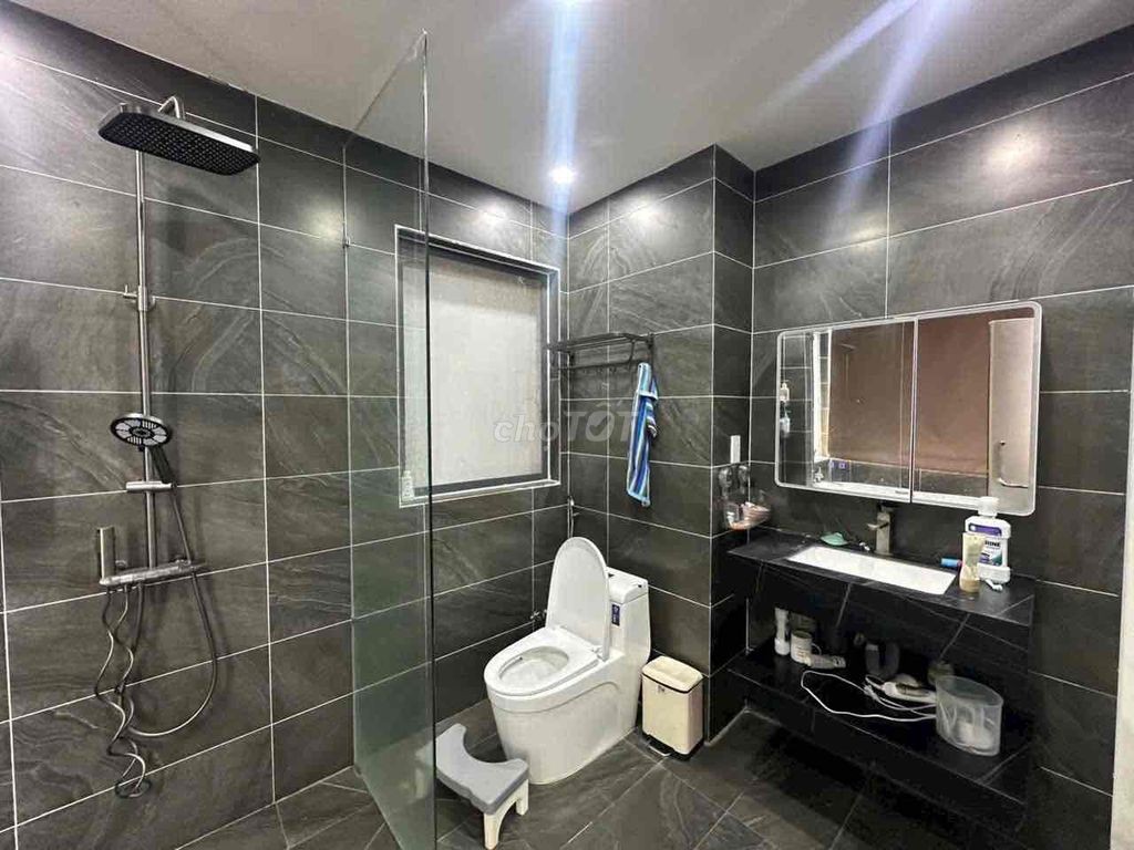 BÁN NHÀ GÓC 2 Mặt Tiền có Thang máy Thủ Đức - Ảnh 2