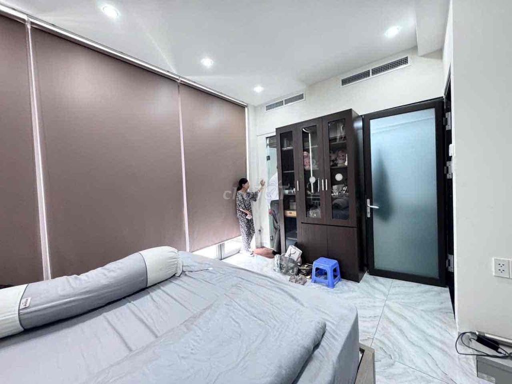 BÁN NHÀ GÓC 2 Mặt Tiền có Thang máy Thủ Đức - Ảnh 4