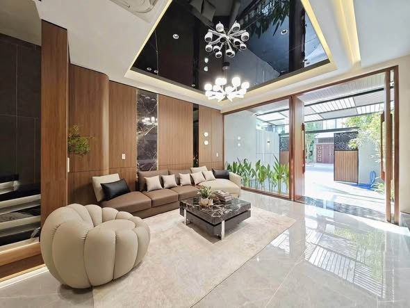 🏡 BÁN NHÀ HÒA XUÂN SÁT LÊ QUẢNG CHÍ 📍 100M² (5x20M) - CÓ PN TRỆT, SÂN Ô TÔ - FULL NỘI THẤT XANH MÁT 💵 9.35 TỶ TL - Ảnh 9