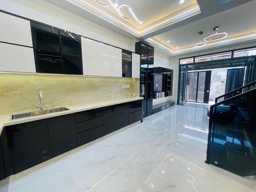 Nhà phường Bửu Hoà - 1 trệt 2 lầu có sân đậu xe hơi - Ảnh 6