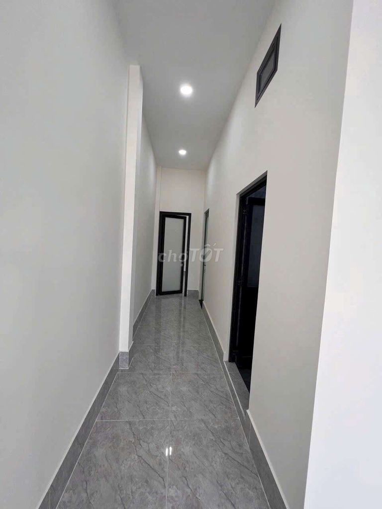 Bán gấp căn nhà cấp 4 mới tinh tại GIA HUỲNH. TRẢNG BÀNG. TÂY NINH. - Ảnh 2
