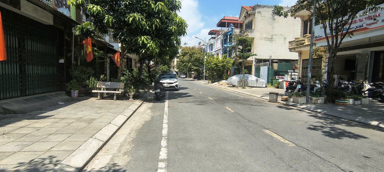 Bán Nhà riêng 76m2, Phường Kinh Bắc, Thành phố Bắc Ninh Vỉa hè rộng 8m Giá Thương Lượng - Ảnh 4