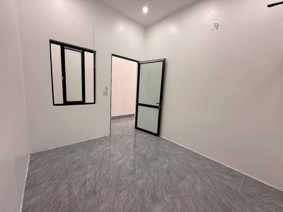 ☘️ Căn nhà cấp 4 giá chỉ 1.350 - tặng tivi + tủ lạnh.