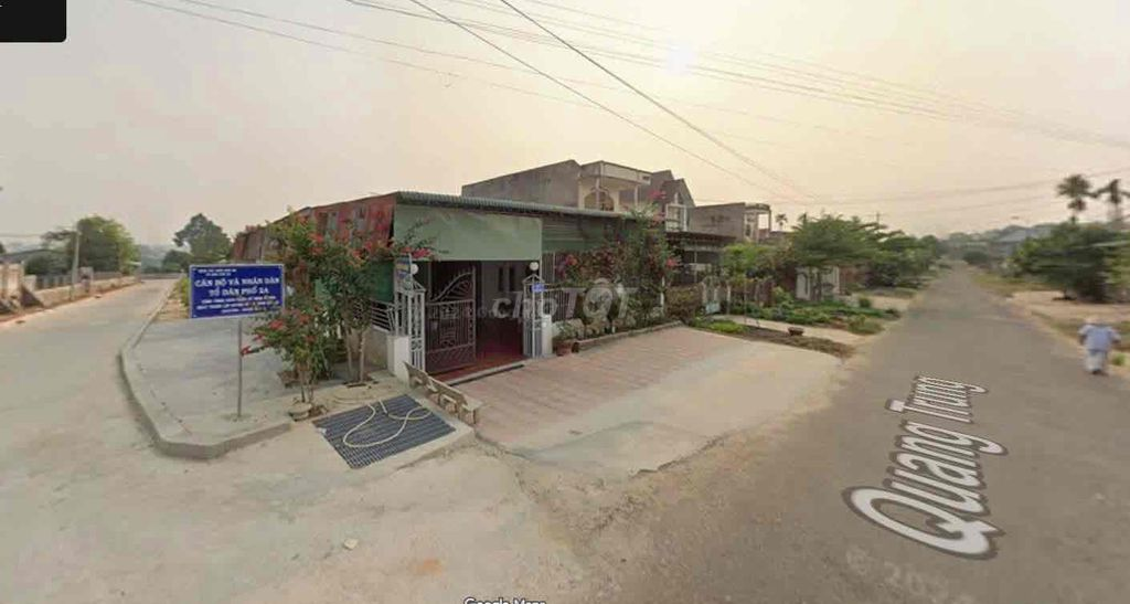Bán nhà 2 mặt tiền đường Quang Trung, Đắk Hà, 900m², 3 phòng ngủ