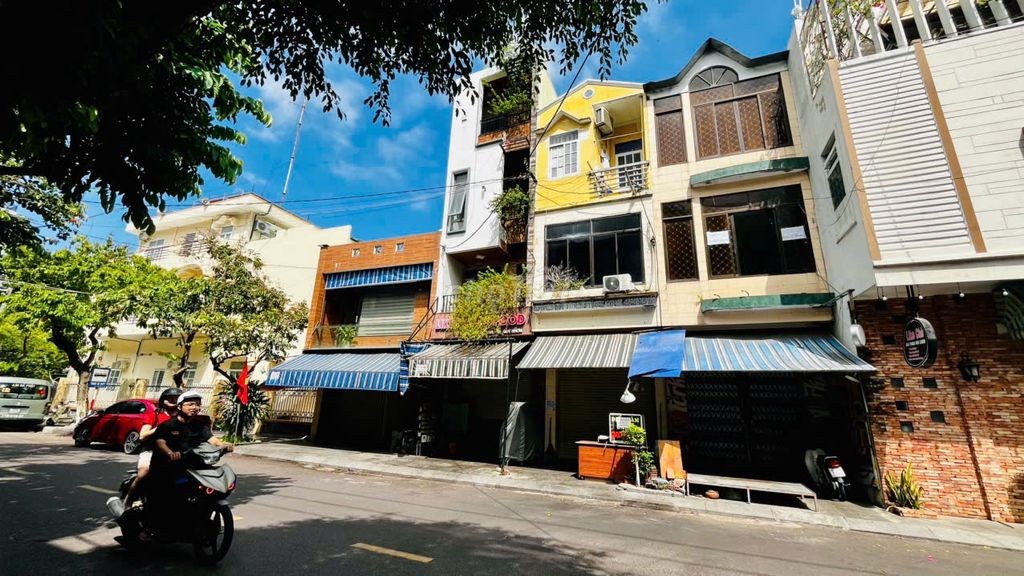 CHÍNHCHỦ BÁN NHÀ MẶTTIỀN Đường Trần Cao Vân, phườngQuy Nhơn 5,1tỷ - Ảnh 5