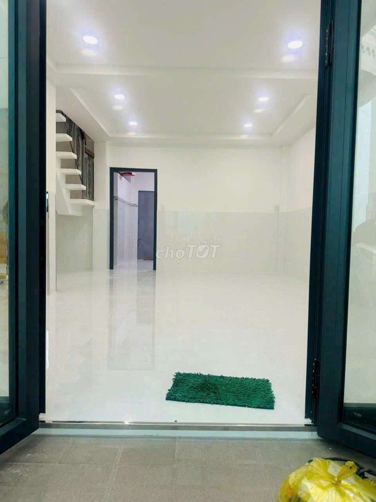 3,95 TỶ - NHÀ MỚI Ở NGAY - CHỢ THỦ ĐỨC - 50m2 - NHÀ 2 TẦNG 3 PHÒNG NGỦ