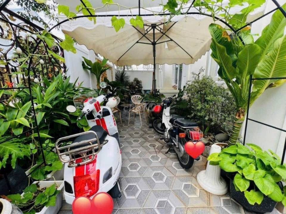 CẦN BÁN BIỆT THỰ 3 TẦNG TÂN CỔ ĐIỂN KHU BIỆT THỰ PHƯỚC SƠN, VŨNG TÀU