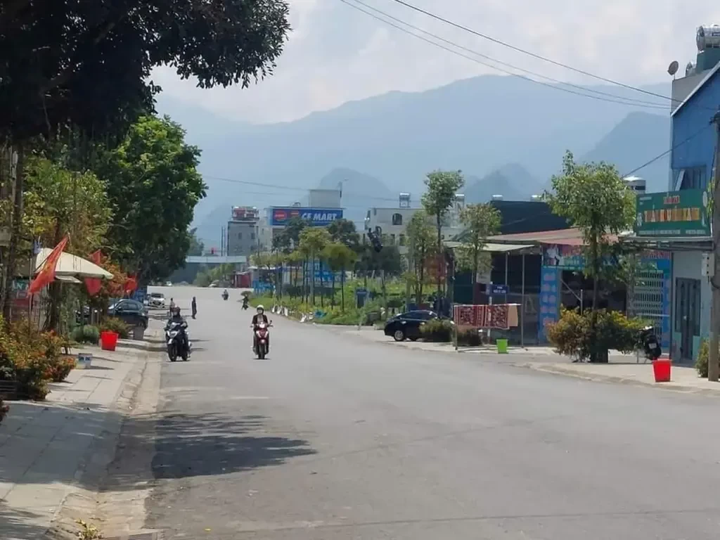 Có nhu cầu bán giá tốt cho người mua sử dụng, mảnh đất nền nằm trên trục đường trần huy liệu - Ảnh 1