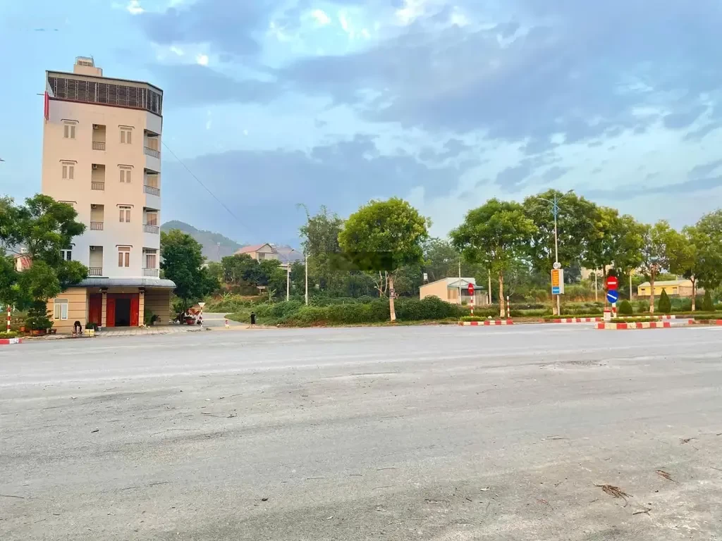 Bán lô đất Vàng mặt đường Võ Nguyên Giáp, trung tâm thành phố Lai Châu - Ảnh 2