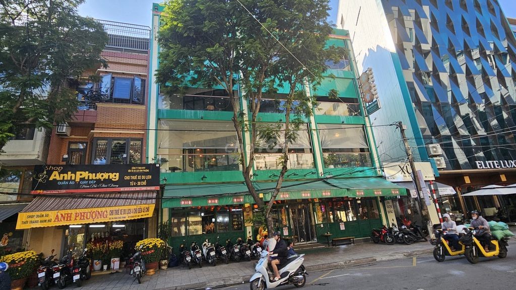 Bán nhà mặt tiền lớn 92 Phan Châu Trinh, Hải Châu, Thành phố Đà Nẵng! - Ảnh 1