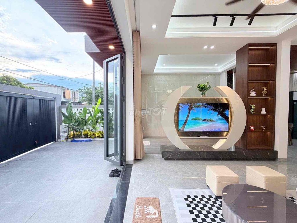 TÔI CHÍNH CHỦ CẦN BÁN GẤP NHÀ ĐẸP VỪA Ở VỪA KINH DOAN HỘ KHẨU HOÀ XUÂN - Ảnh 8