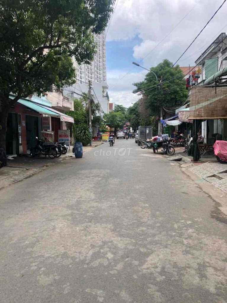 NHÀ PHỐ VIỆT LẬP ,DĨ AN - Ảnh 1
