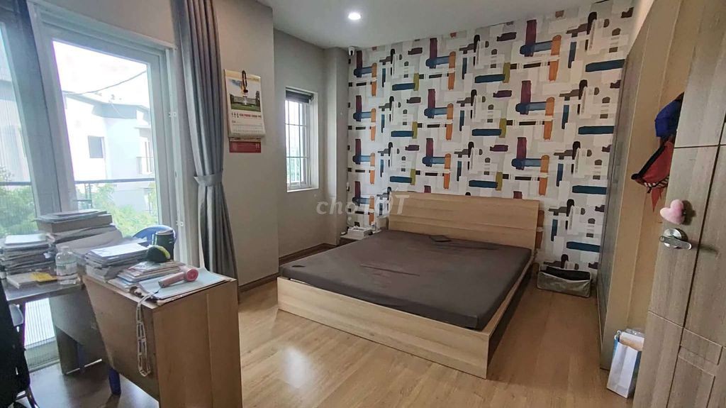 Bán nhà Mega Village Khang Điền Q9, DT 75m2, 3 tầng, nội thất ok - Ảnh 3