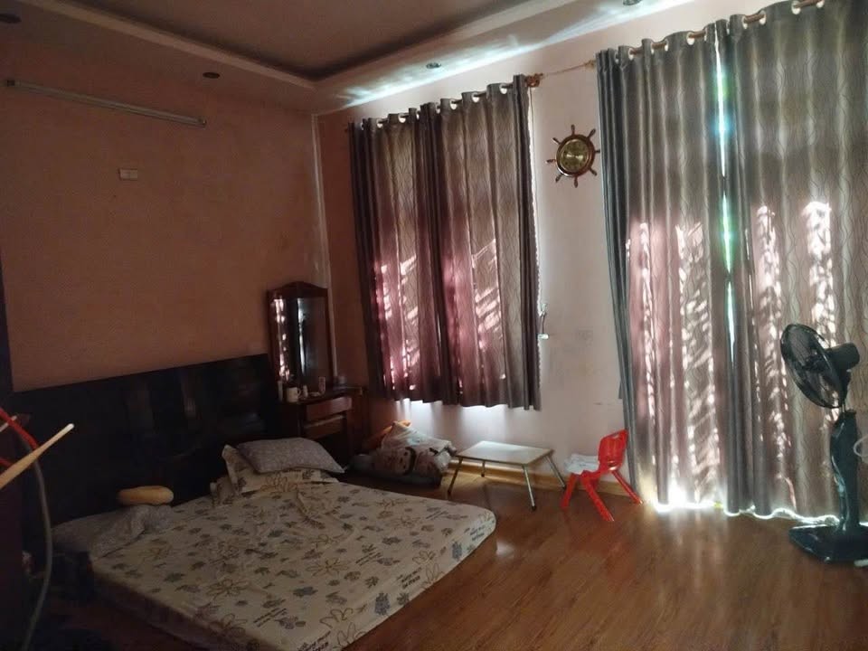 🏠 BÁN NHÀ 3 TẦNG MẶT TIỀN ĐƯỜNG NGUYỄN HỮU HUÂN, TRUNG TÂM TP NHA TRANG, VỊ TRÍ ĐẸP Ở KINH DOANH, DU KHÁCH TÂY TẬP TRUNG ĐÔNG - Ảnh 4