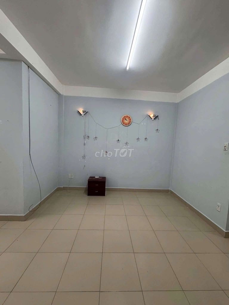 Giá siêu tốt chỉ 1 tỷ 650 chung cư 2PN Ngô Quyền sổ hồng riêng - Ảnh 1