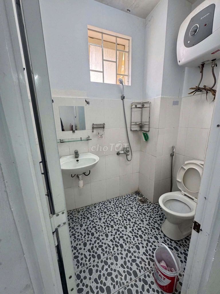 Giá siêu tốt chỉ 1 tỷ 650 chung cư 2PN Ngô Quyền sổ hồng riêng - Ảnh 2