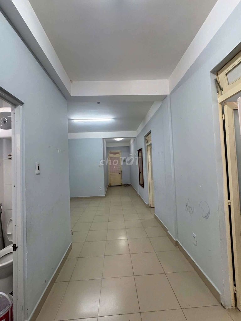 Giá siêu tốt chỉ 1 tỷ 650 chung cư 2PN Ngô Quyền sổ hồng riêng - Ảnh 3