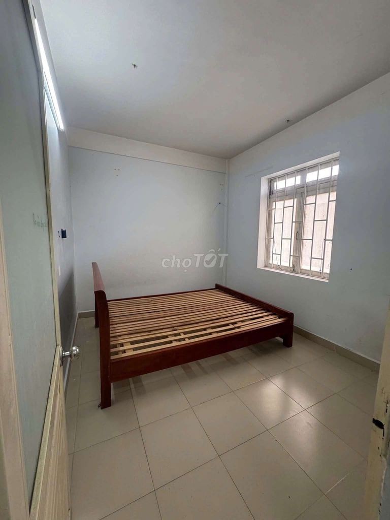 Giá siêu tốt chỉ 1 tỷ 650 chung cư 2PN Ngô Quyền sổ hồng riêng - Ảnh 5