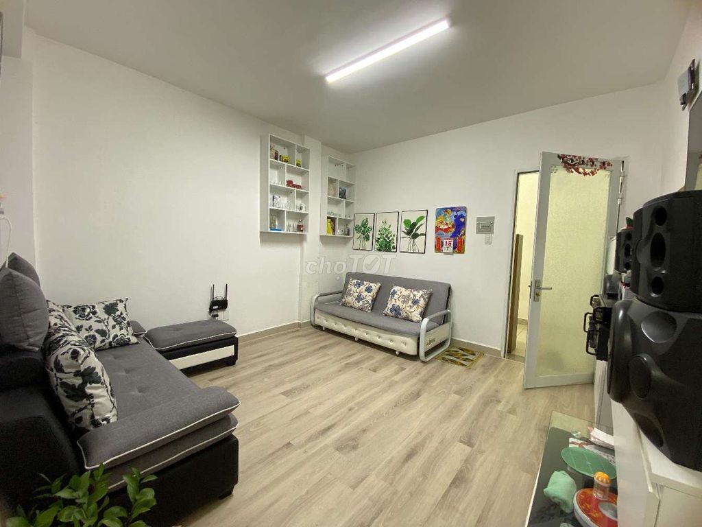 Căn hộ chỉ 2 tỷ 1 cách chợ Đà Lạt 900m có sổ hồng và thang máy - Ảnh 4