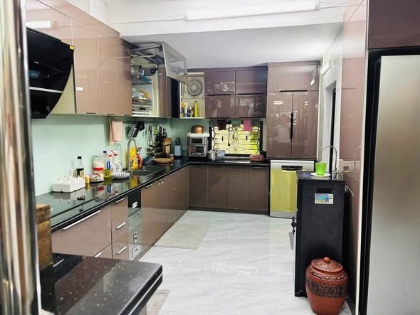 📍Bán nhà 3 tầng thiết kế đẹp đường Duyên Hà , Cốc Lếu, chỉ 3,8x tỷ