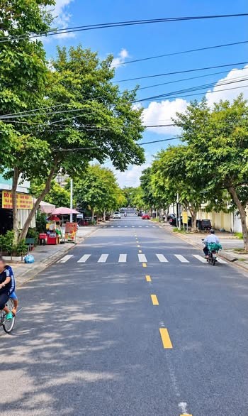 🔊🔊 ĐẤT BIỆT THỰ MINI – NGANG HƠN 8M – VỊ TRÍ TRUNG TÂM QUANG VINH GIÁ CHỈ 3 TỶ 7 TL - Ảnh 2